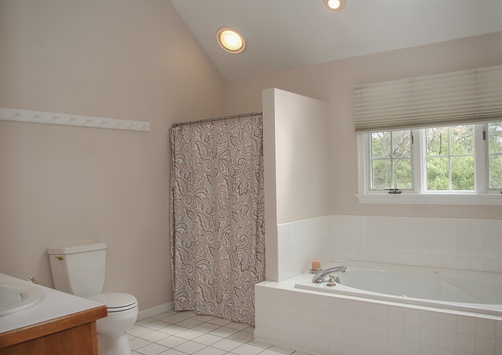 9 Maynard Road Berlin, MA 01503 - Photo 19 of 30 Gallery Image 19