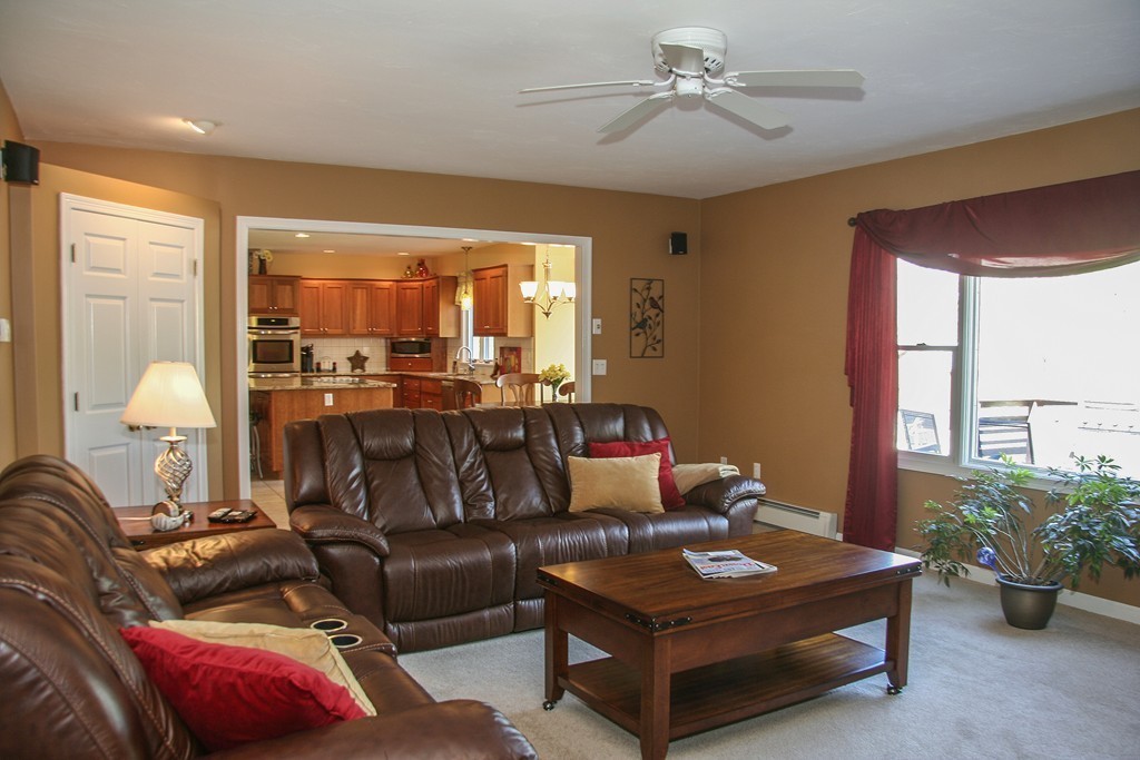 9 Maynard Road Berlin, MA 01503 - Photo 9 of 30 Gallery Image 9