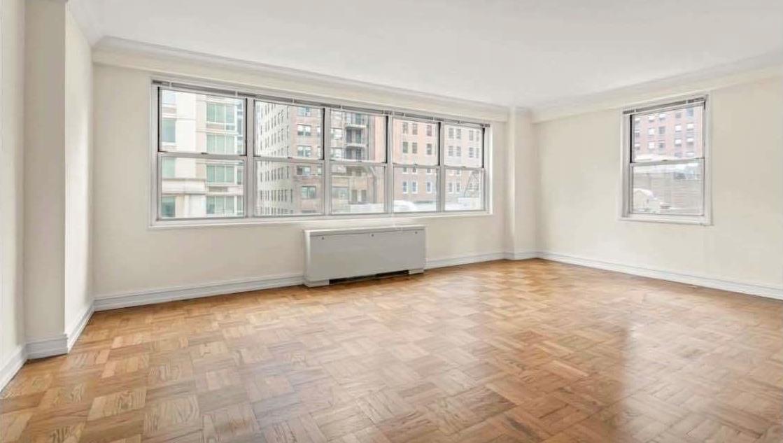 888 8th Avenue, Unit 4R Manhattan, NY 10019 - Photo 6 of 11