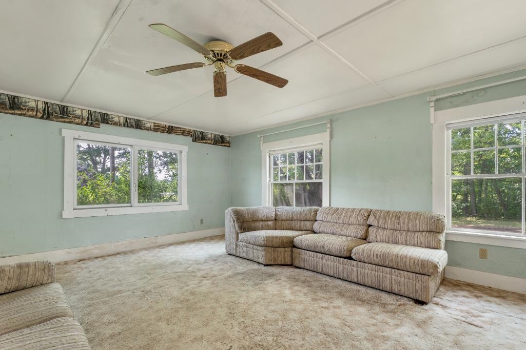 4 Varney Point Road Gilford, NH 03249 - Photo 16 of 60