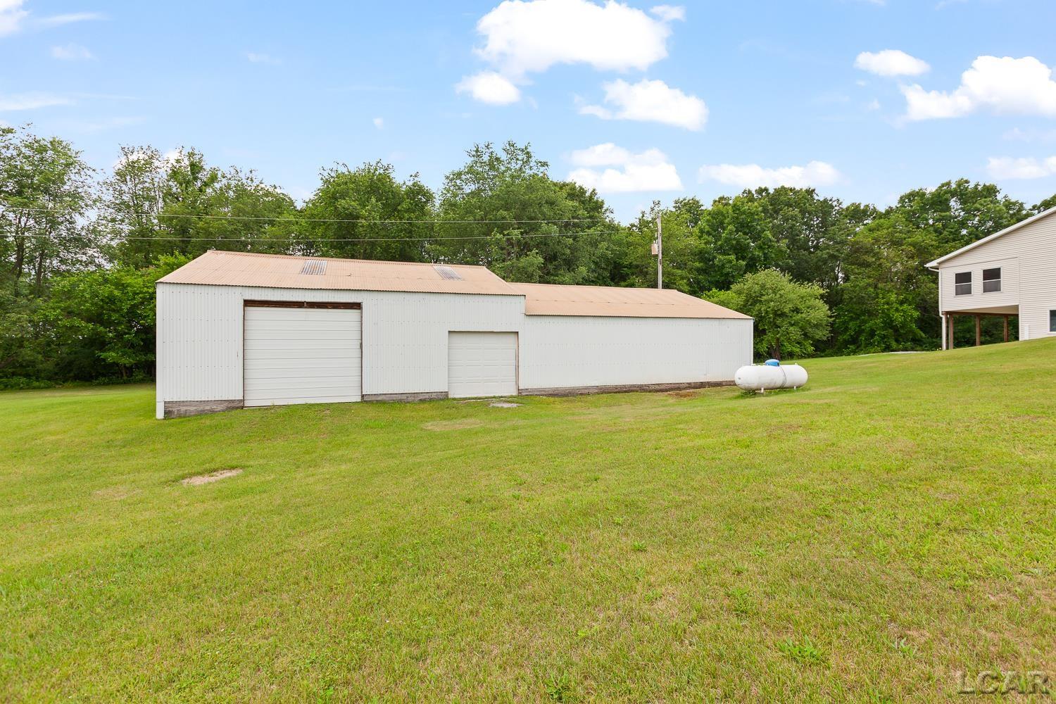 2010 South Kane Road Stockbridge, MI 49285 - Photo 45 of 80
