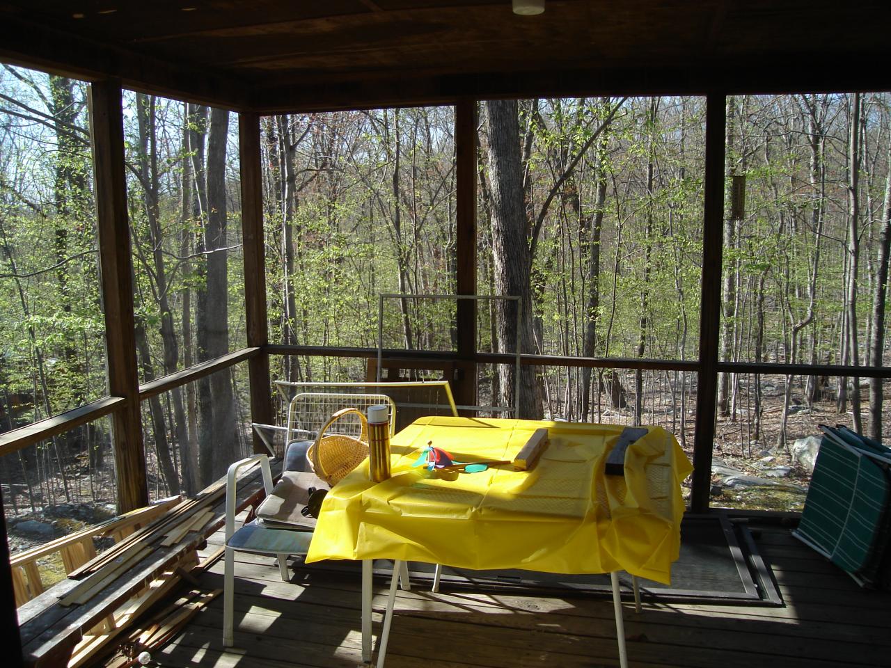 385 Saunders Drive Bushkill, PA 18324 - Photo 11 of 12 Screen Room