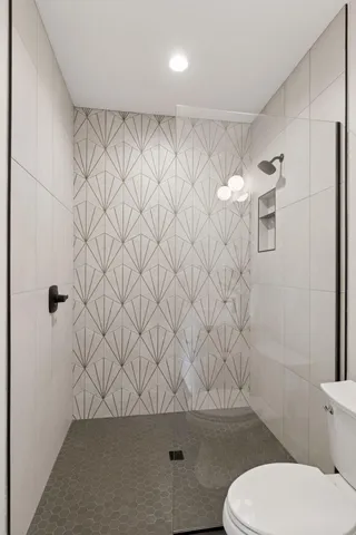 $1,850,000 | 5240 8th Street Southwest, Rochester, MN 55902