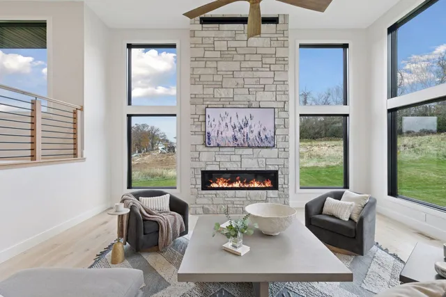 $1,850,000 | 5240 8th Street Southwest, Rochester, MN 55902