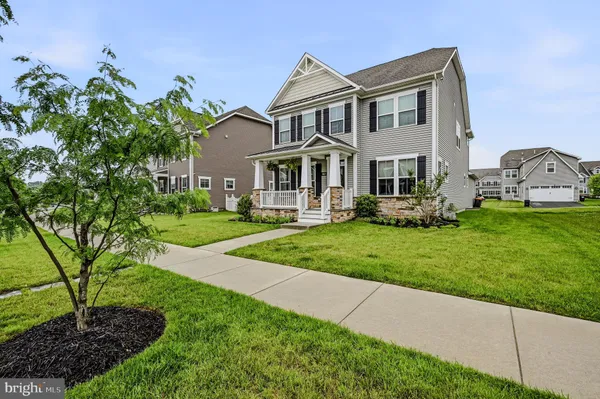 $685,000 | 863 Sweet Birch Drive, Middletown, DE 19709