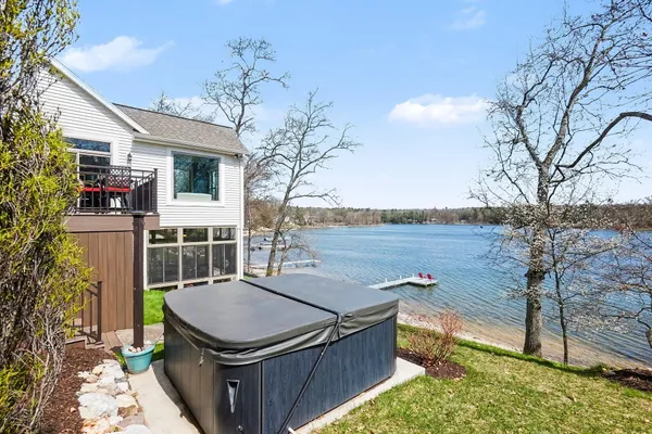 $800,000 | 4950 South Ojibwe, Newaygo, MI 49337