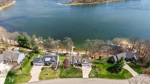 $800,000 | 4950 South Ojibwe, Newaygo, MI 49337