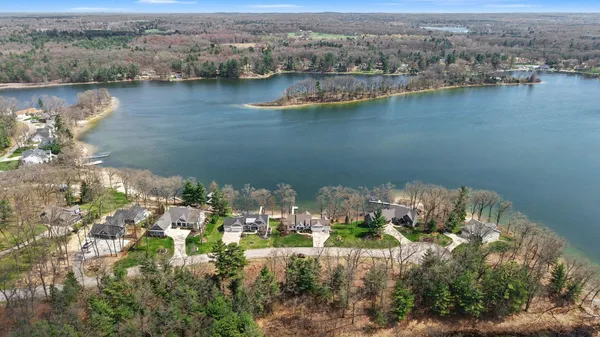 $800,000 | 4950 South Ojibwe, Newaygo, MI 49337