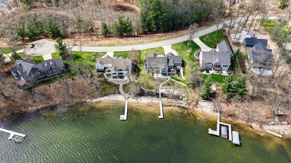 $800,000 | 4950 South Ojibwe, Newaygo, MI 49337