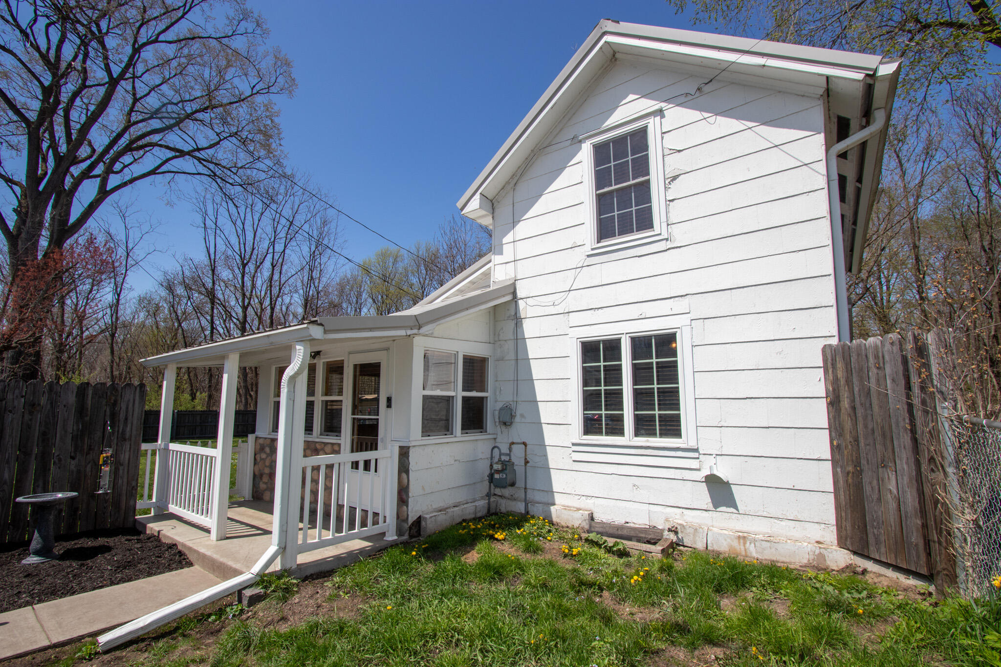 209 West Snyder Road Westville, IN 46391 - Photo 2 of 66 2048x1365