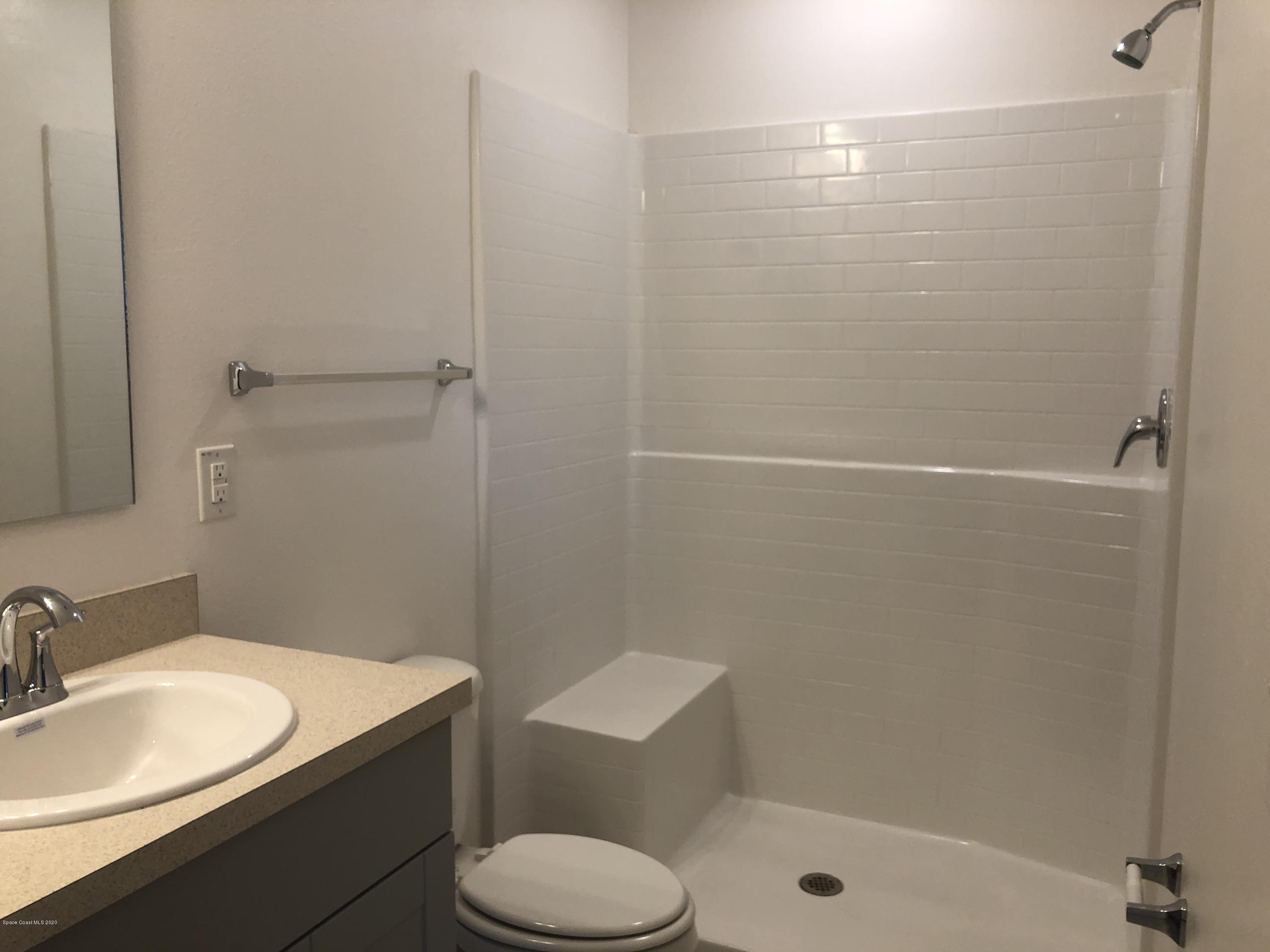 1481 Paragon Road Southeast Palm Bay, FL 32909 - Photo 8 of 9 31090799-5e388d14ea094
