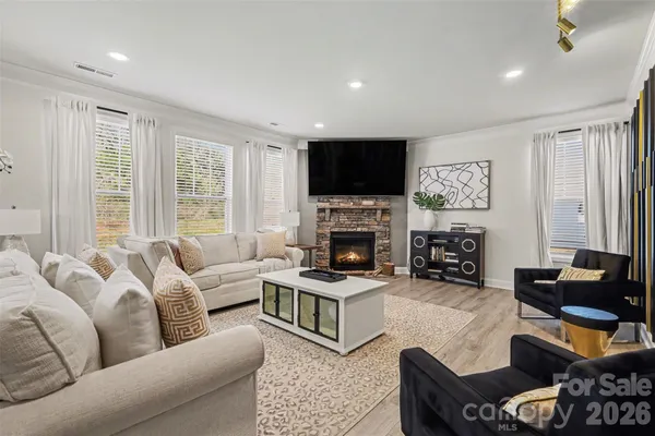 $600,000 | 108 West Northstone Road, Mooresville, NC 28115