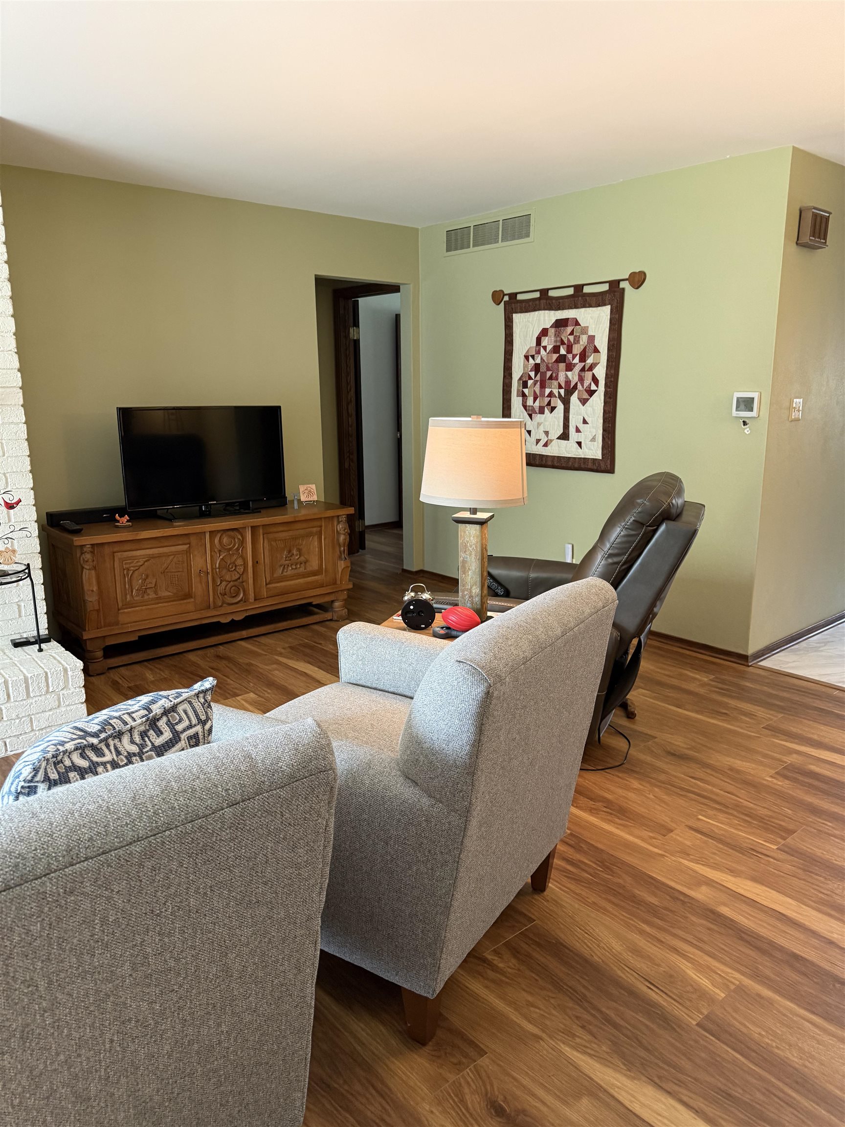 714 Quail Ridge Drive Freeport, IL 61032 - Photo 2 of 25