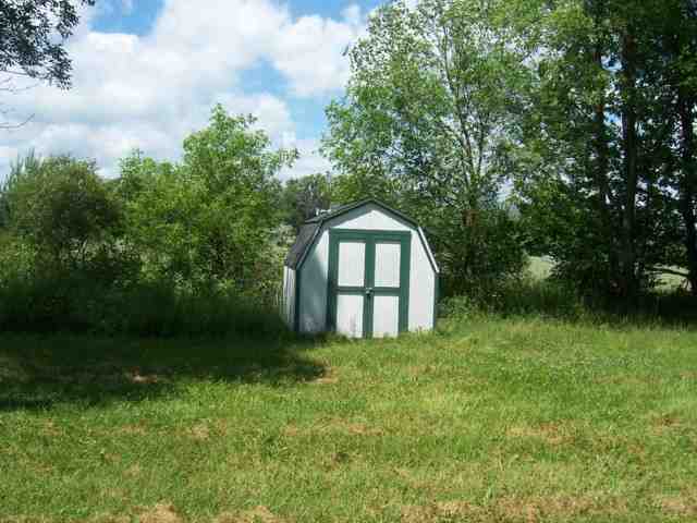 7258 Jordan Road Yale, MI 48097 - Photo 13 of 15 31028470-12.JPG