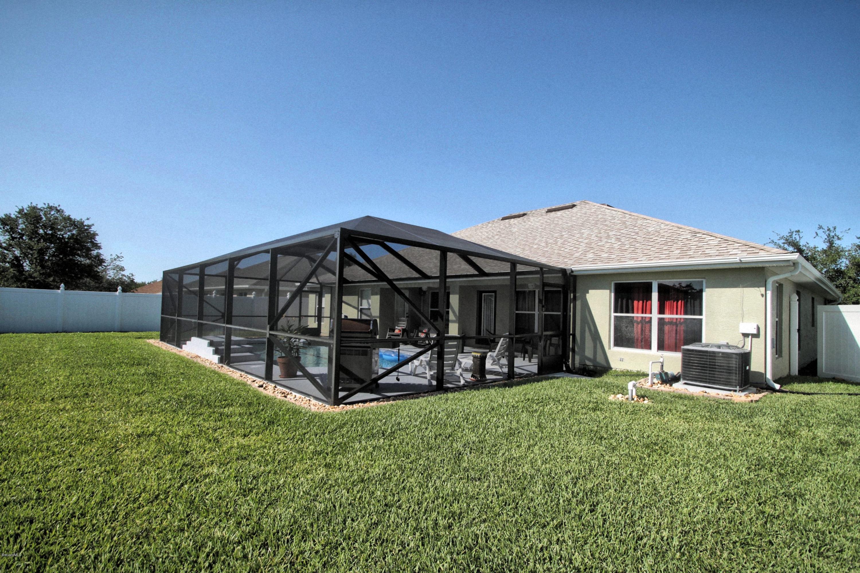 126 Drake Way Sebastian, FL 32958 - Photo 34 of 46 SW SIDE