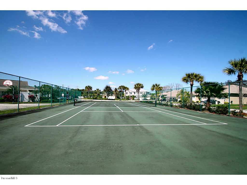 126 Drake Way Sebastian, FL 32958 - Photo 44 of 46 TENNIS2