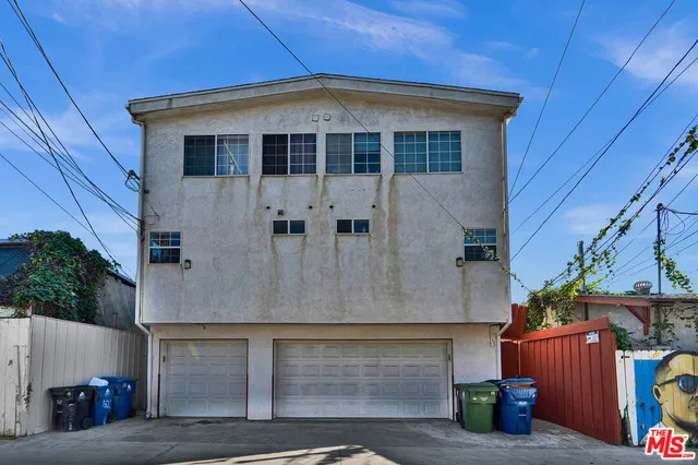 $2,450,000 | 615 Sunset Avenue, Venice, CA 90291