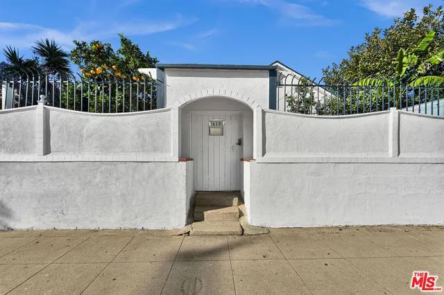 $2,450,000 | 615 Sunset Avenue, Venice, CA 90291