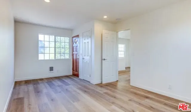 $2,450,000 | 615 Sunset Avenue, Venice, CA 90291