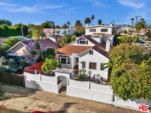$2,450,000 | 615 Sunset Avenue, Venice, CA 90291