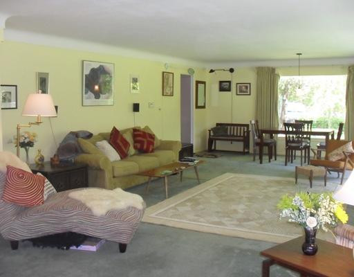 1725 Landsdowne Road Ann Arbor, MI 48105 - Photo 9 of 10 Photo 9