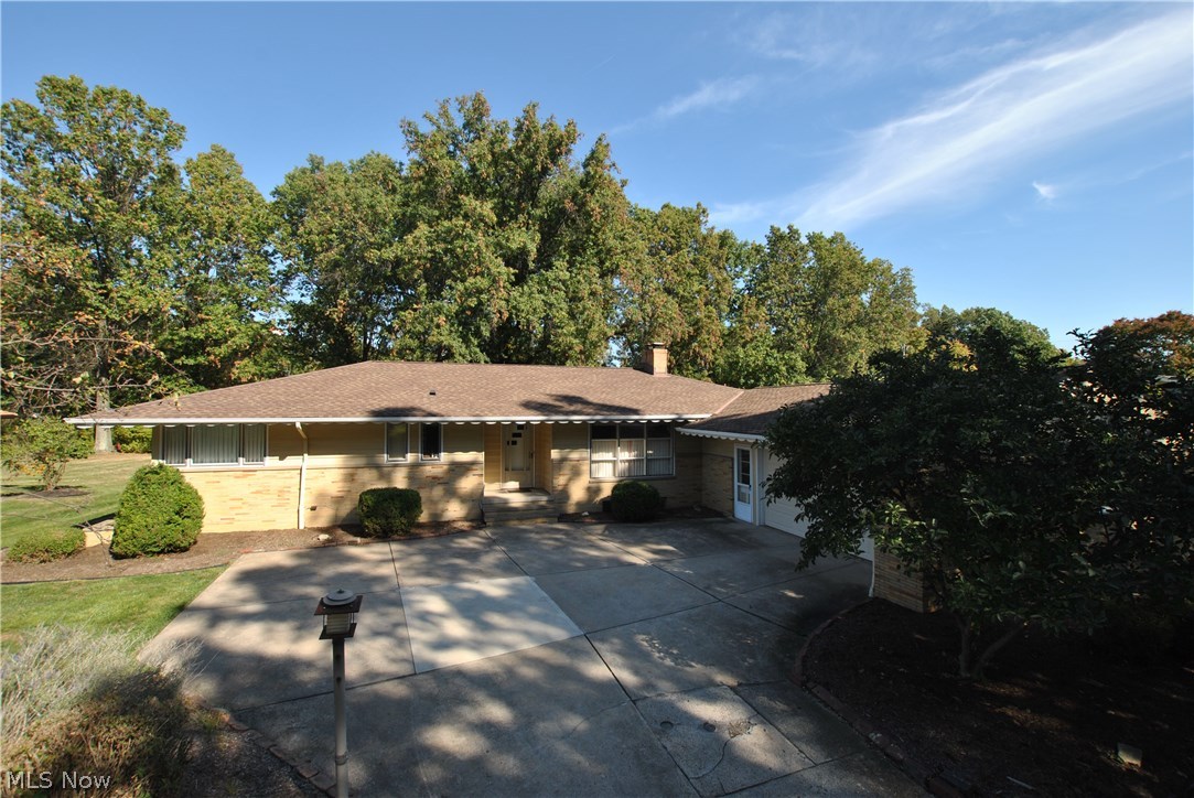 5899 Laurel Road Independence, OH 44131 - Photo 1 of 31 Gallery Image 1