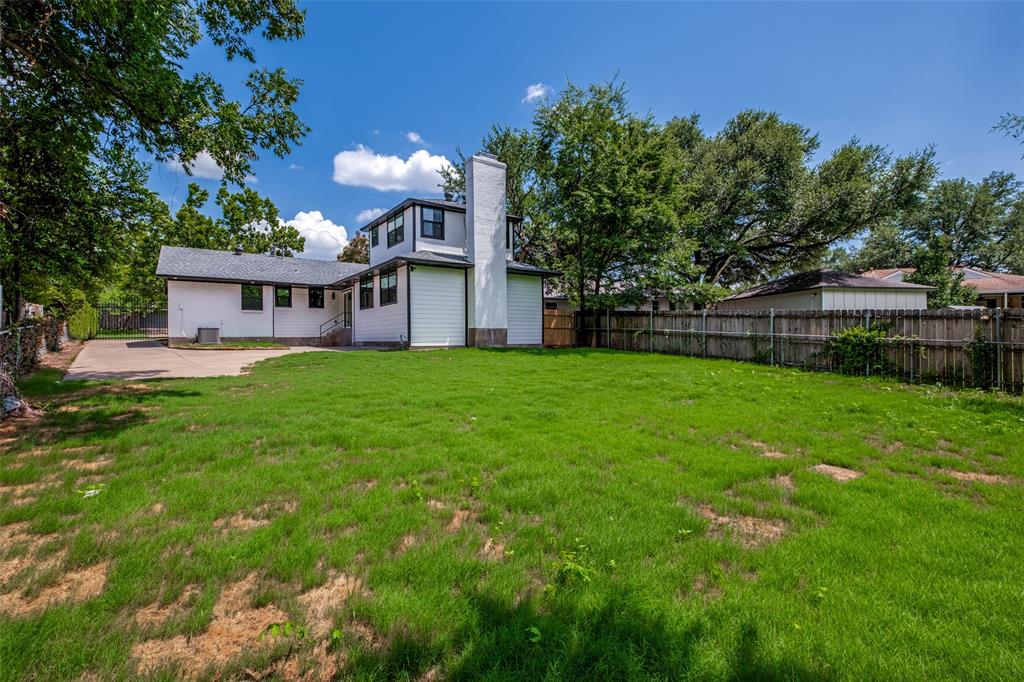 11341 Gatewood Place Dallas, TX 75218 - Photo 29 of 29 a view of a house with a yard porch and sitting area