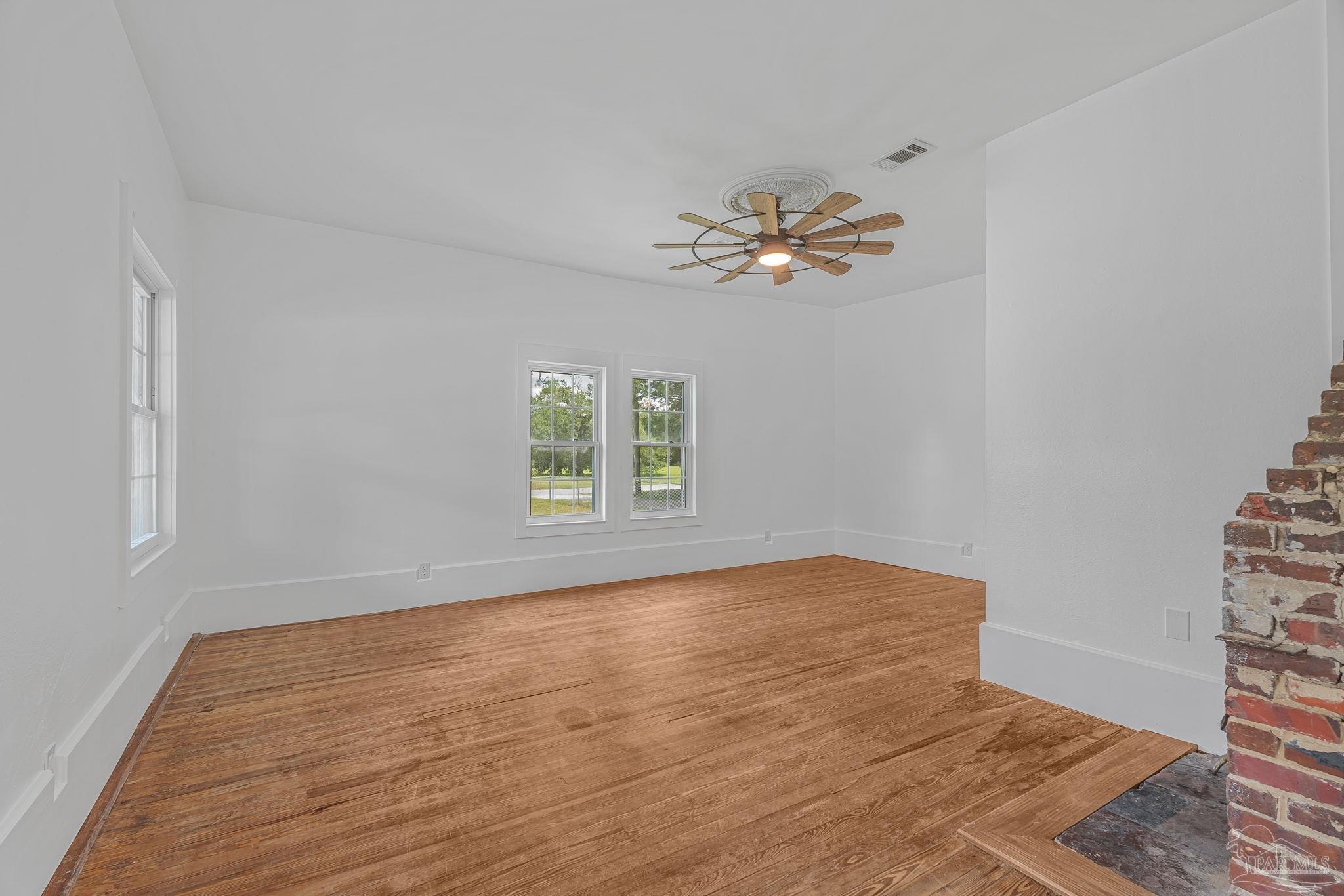 6731 Berryhill Road Milton, FL 32570 - Photo 10 of 42 Gallery Image 10