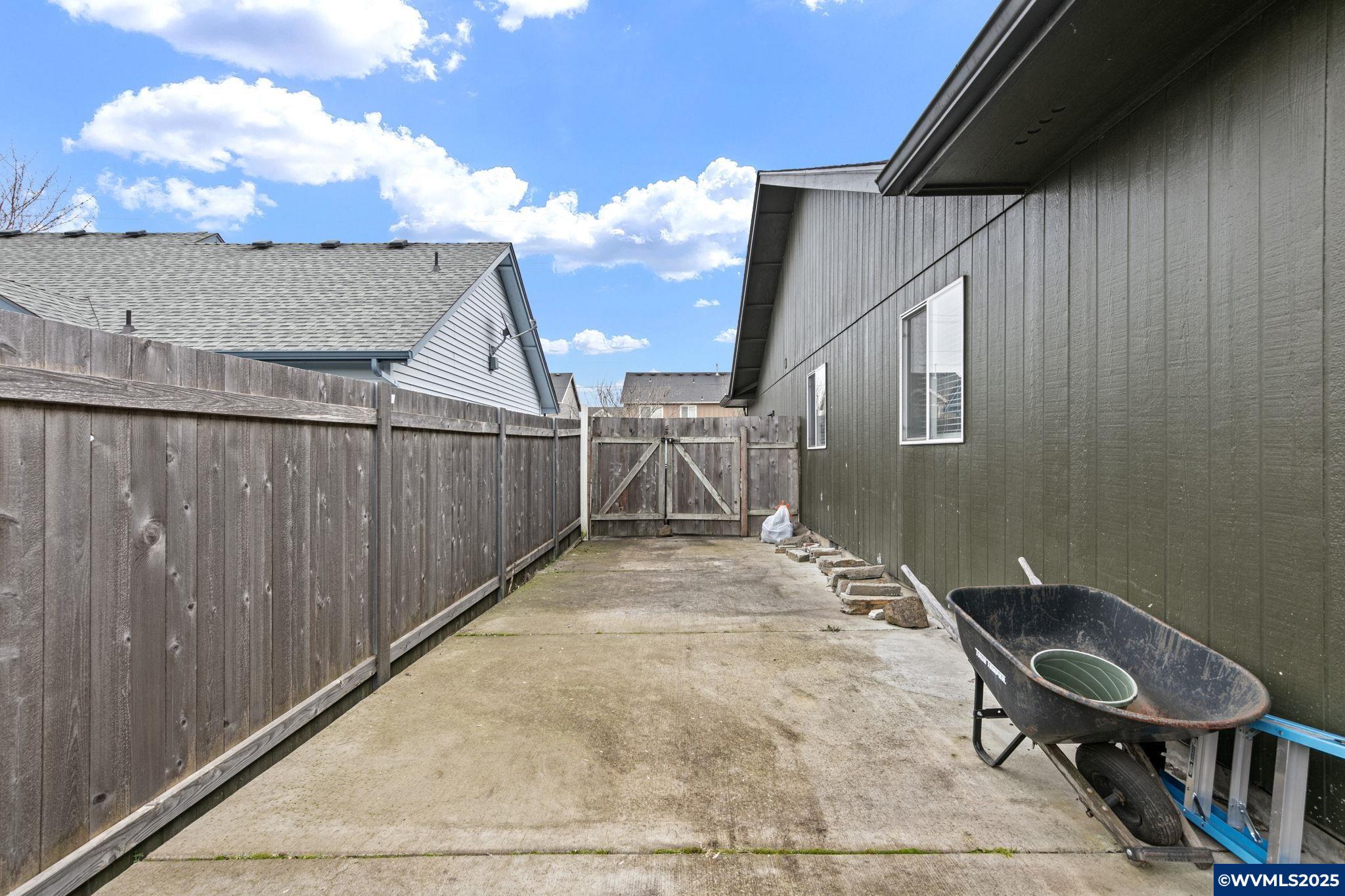 244 Goldfish Farm Road Southeast Albany, OR 97322 - Photo 28 of 28