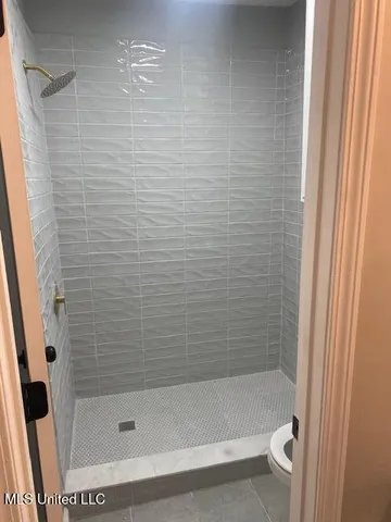 $225,800 | 2339 North Pine Lea Drive, Jackson, MS 39209