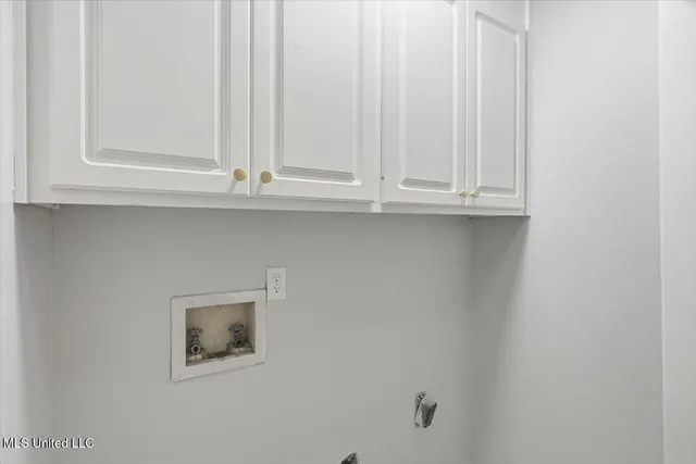 $225,800 | 2339 North Pine Lea Drive, Jackson, MS 39209