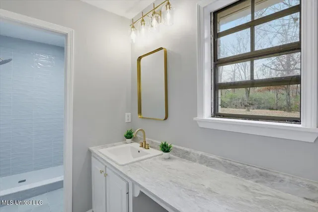 $225,800 | 2339 North Pine Lea Drive, Jackson, MS 39209