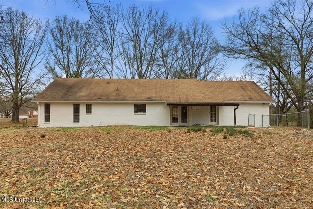 $225,800 | 2339 North Pine Lea Drive, Jackson, MS 39209