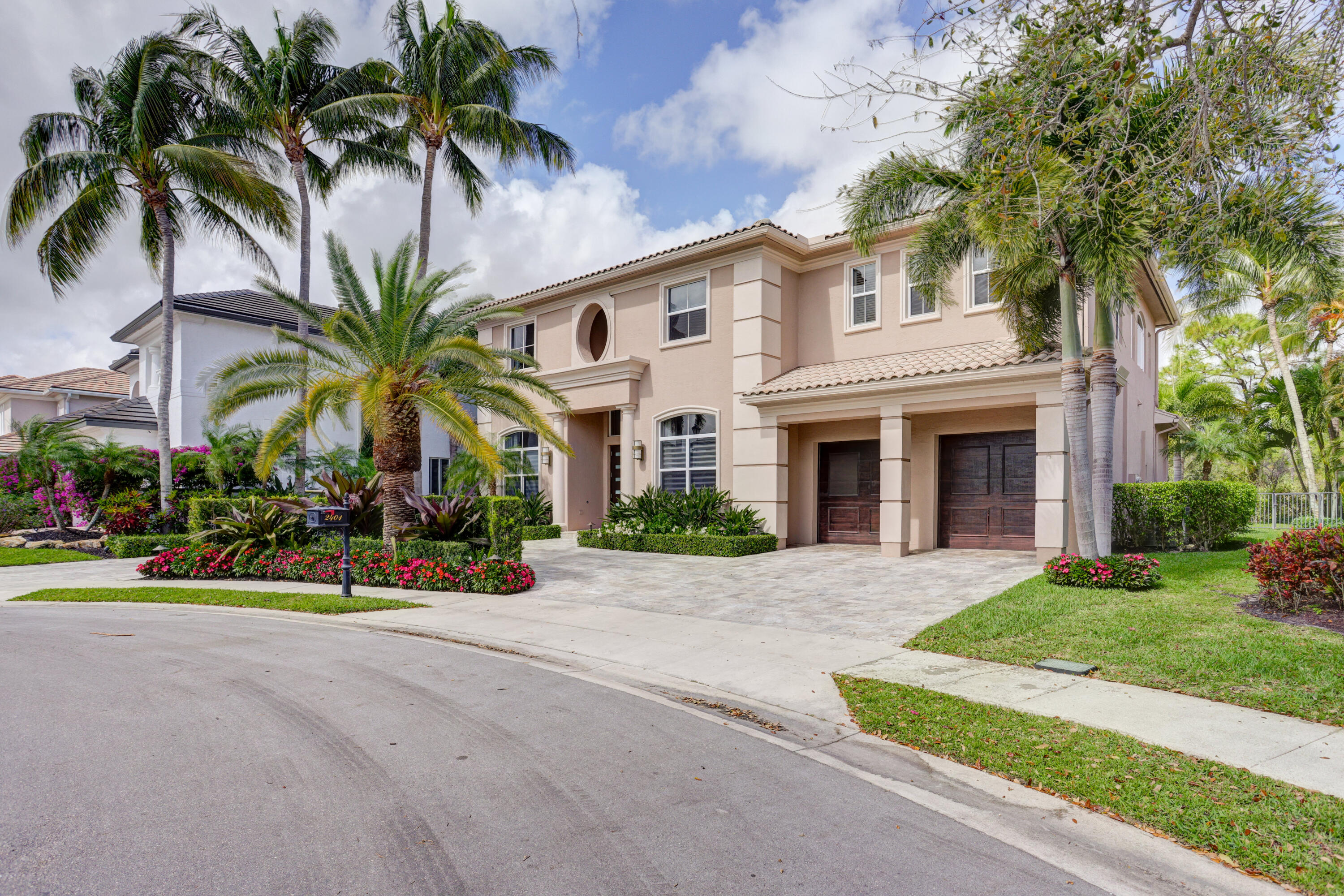 2401 Northwest 49th Lane Boca Raton, FL 33431 - Photo 3 of 33 Circular Driveway