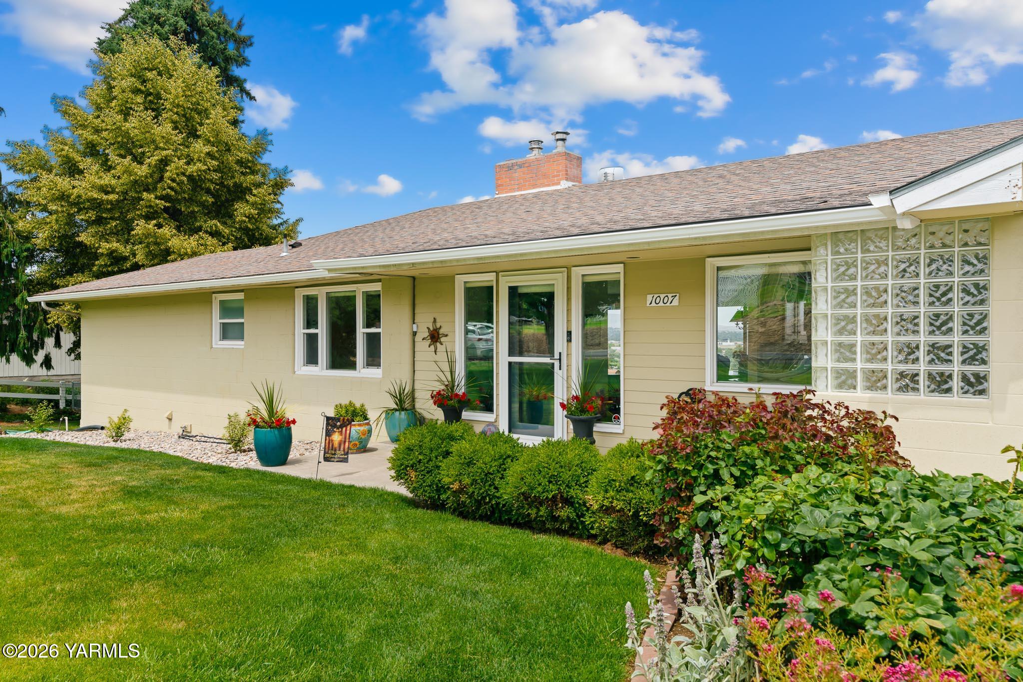 1007 Meadowbrook Road Yakima, WA 98903 - Photo 14 of 47 1007 Meadowbrook Rd-4