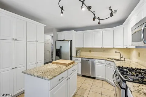 $845,000 | 22 Woodcrest Drive, Morristown, NJ 07960