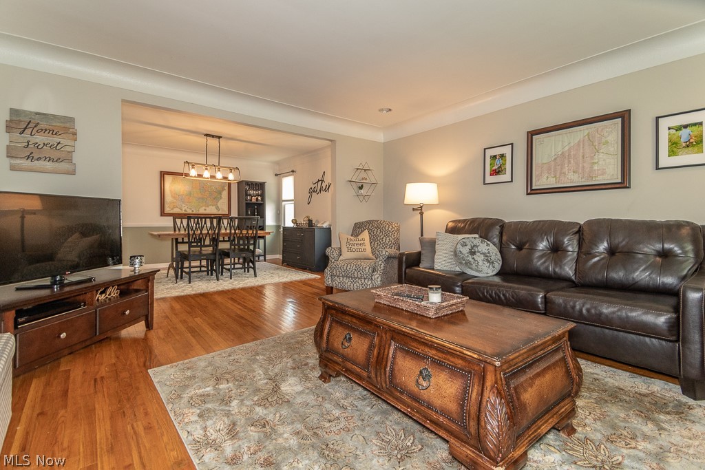 3765 Silsby Road Cleveland, OH 44118 - Photo 5 of 34 Gallery Image 5