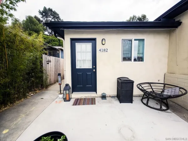 $1,995 | 4182 Vista Grande Drive, San Diego, CA 92115