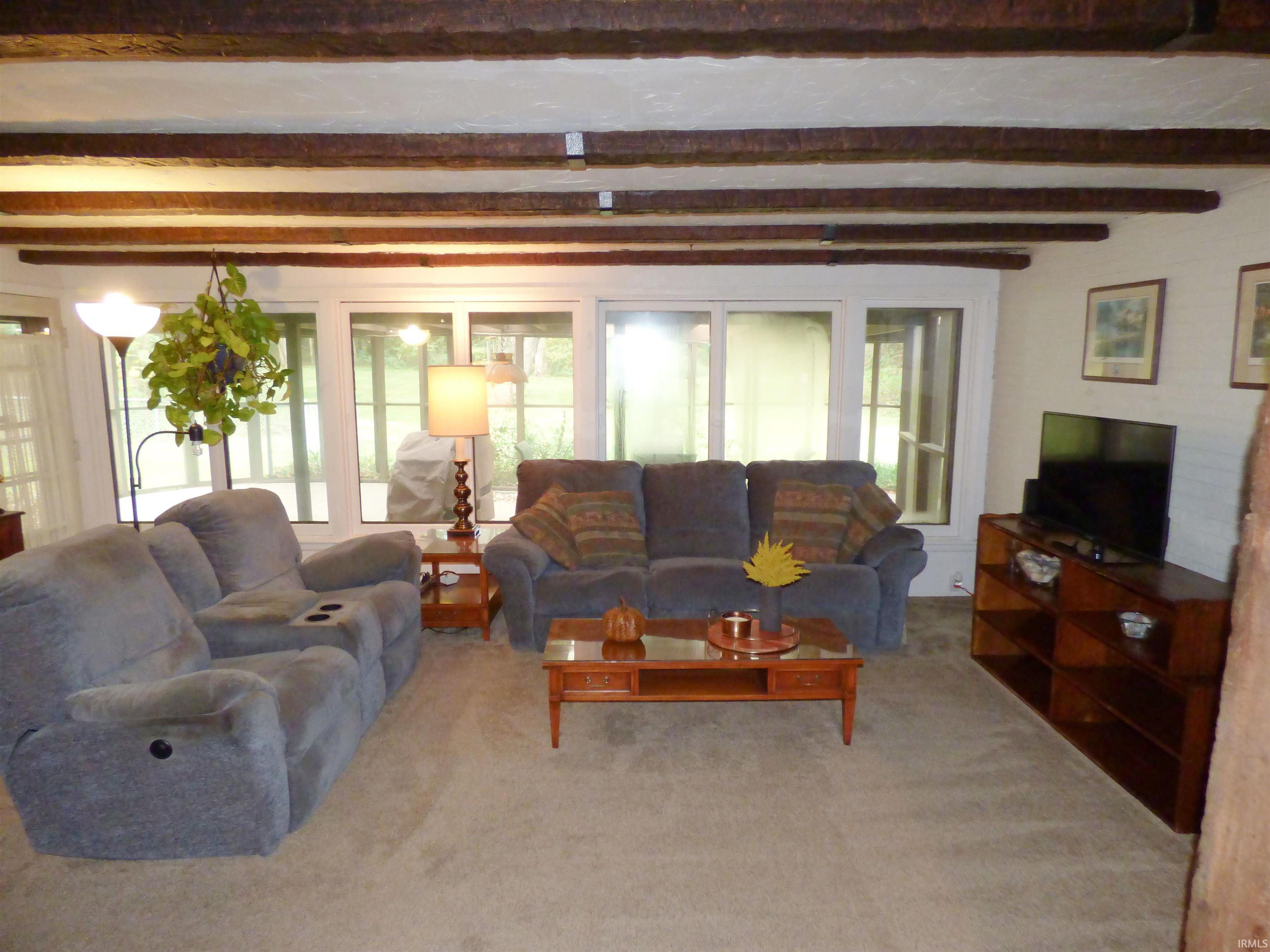 2731 Locust Road South Bend, IN 46614 - Photo 12 of 36 Gallery Image 12