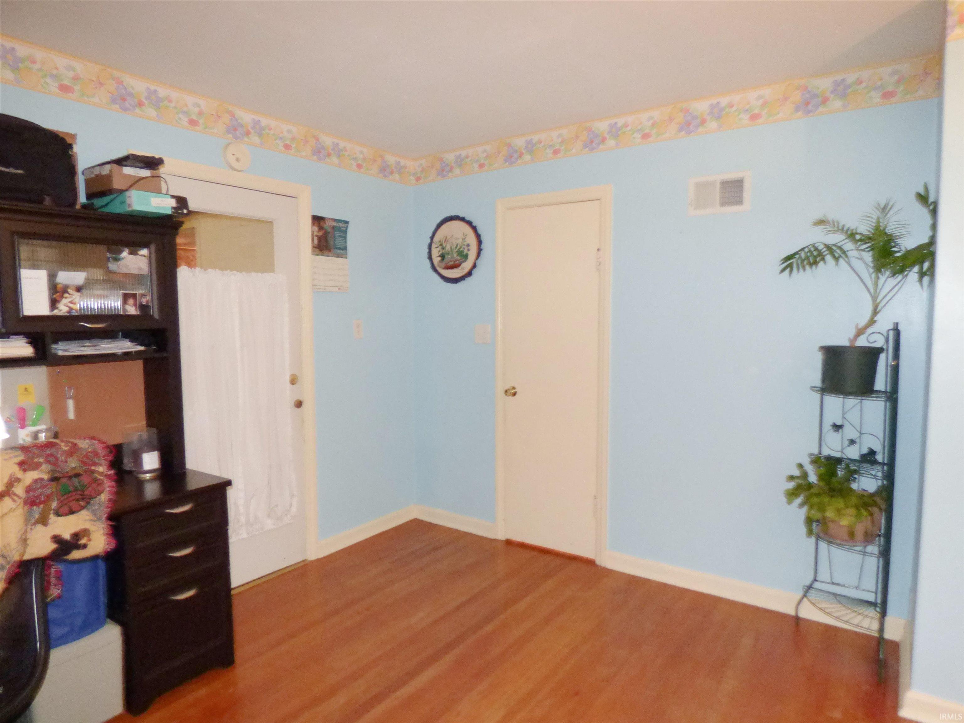 2731 Locust Road South Bend, IN 46614 - Photo 27 of 36 Gallery Image 27