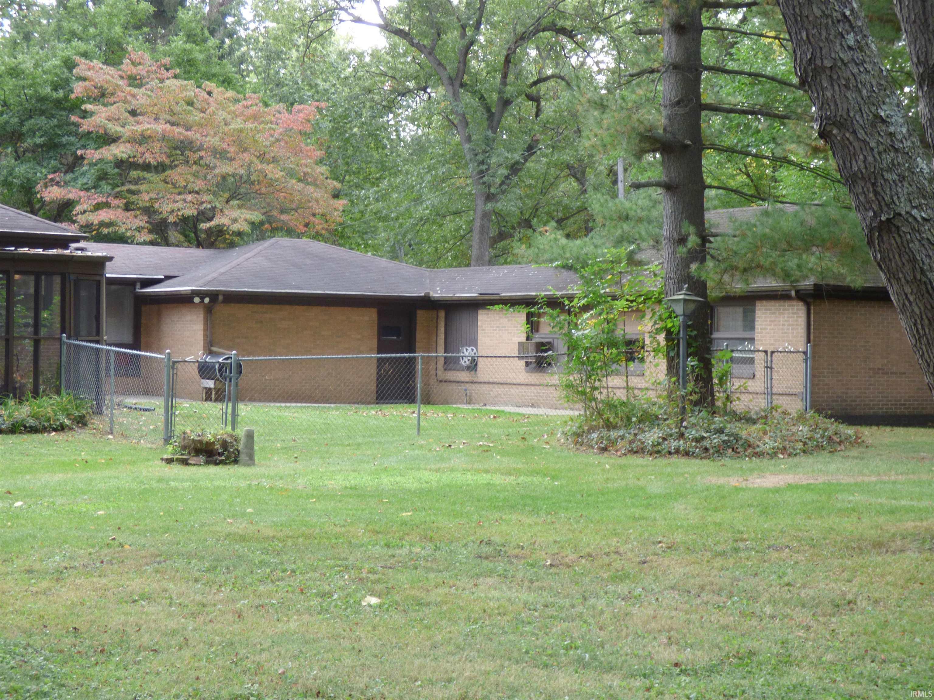 2731 Locust Road South Bend, IN 46614 - Photo 32 of 36 Gallery Image 32