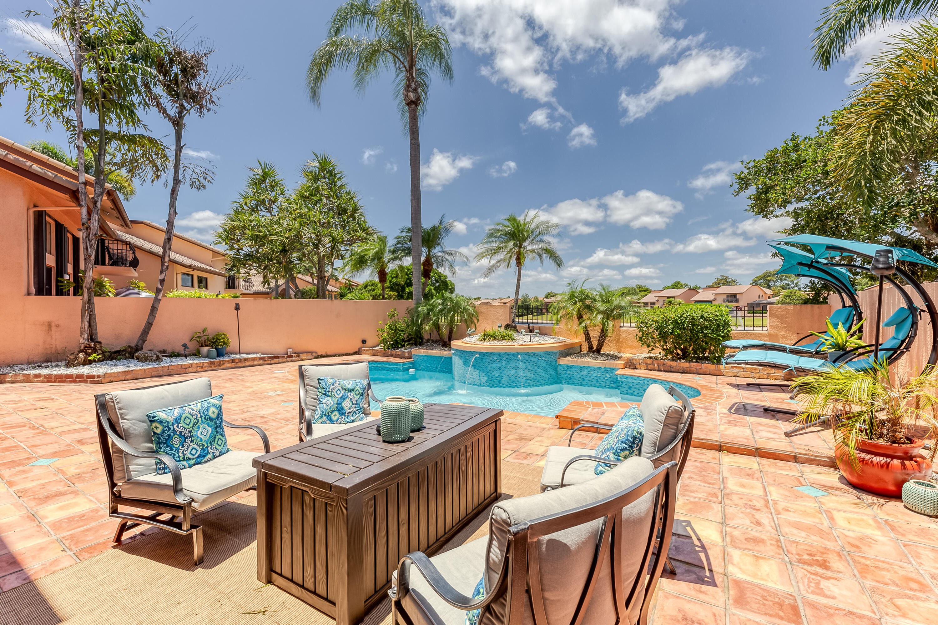 6483 Via Benita Boca Raton, FL 33433 - Photo 46 of 53 Poolside