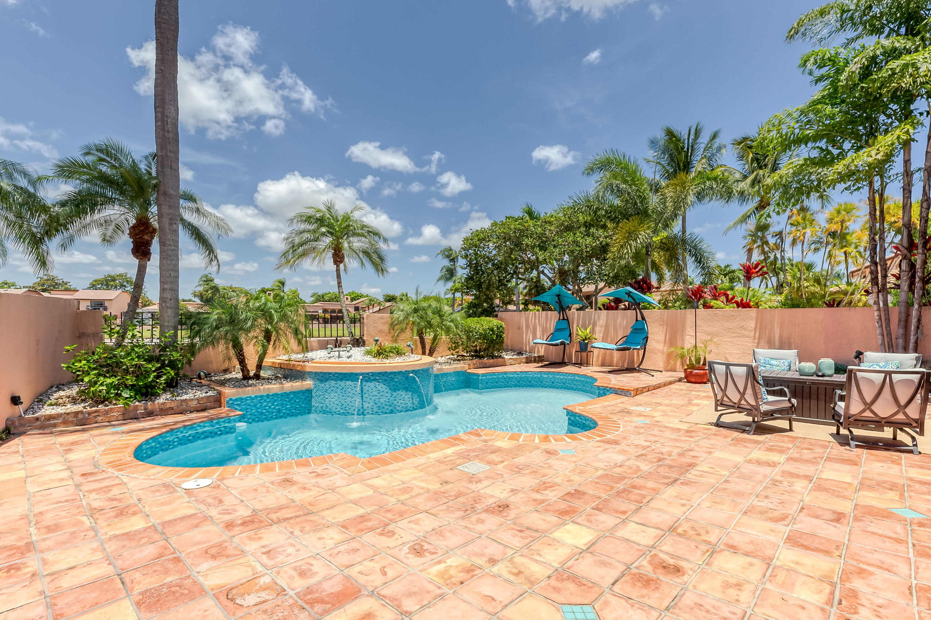 6483 Via Benita Boca Raton, FL 33433 - Photo 47 of 53 Pool