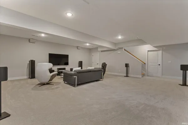 $749,900 | 18071 Abington Court, South Bend, IN 46637