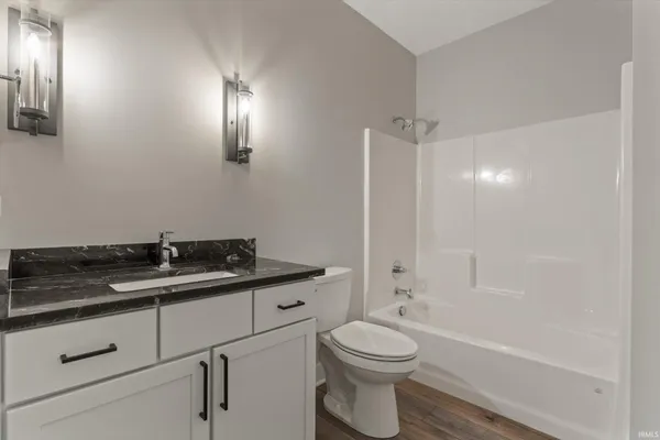 $749,900 | 18071 Abington Court, South Bend, IN 46637