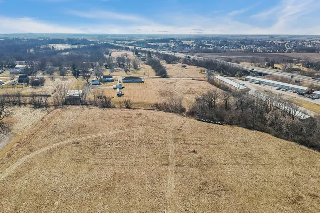 $340,000 | 1723 6 Points Road, Bloomington, IL 61701