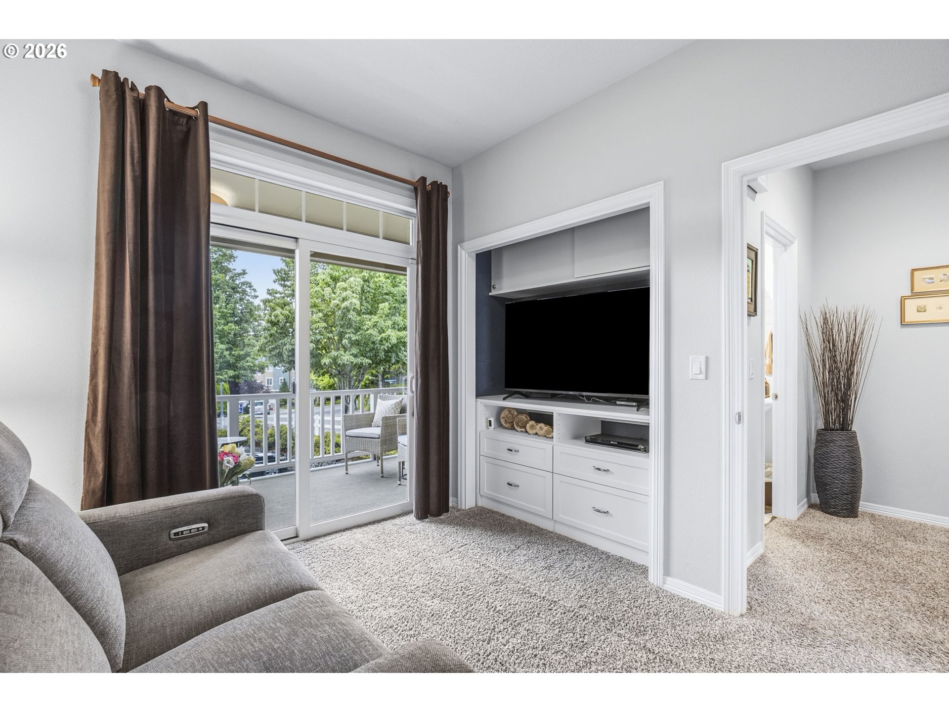 10246 Northwest Forestview Way Portland, OR 97229 - Photo 10 of 24