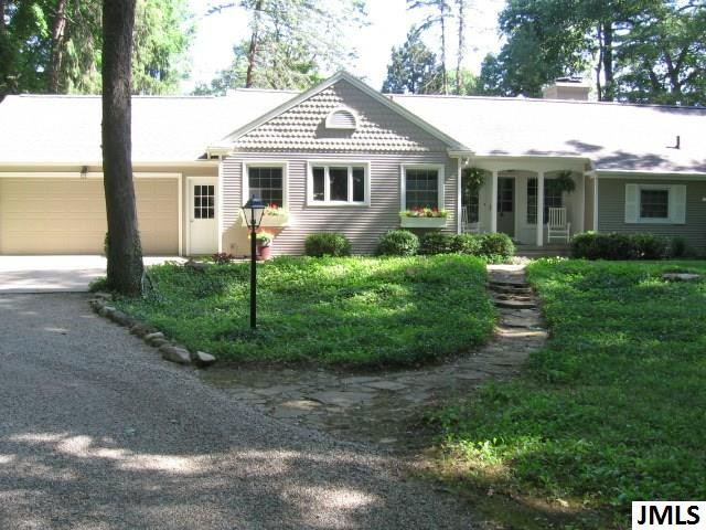 1330 Badgley Road Jackson, MI 49203 - Photo 2 of 32 Photo 2
