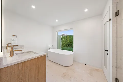 $1,849,000 | 107 Sandal Lane, Unit 2, Palm Beach Shores, FL 33404