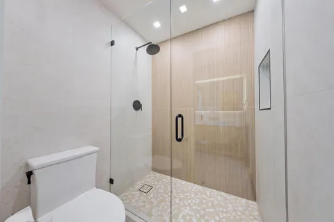 $1,849,000 | 107 Sandal Lane, Unit 2, Palm Beach Shores, FL 33404